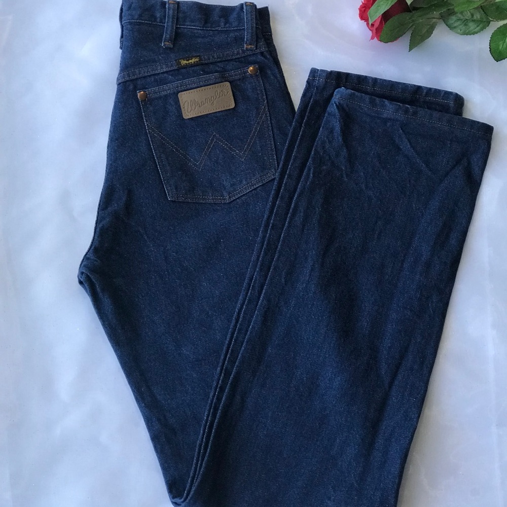 Wrangler Vintage High Waisted Mom Jeans